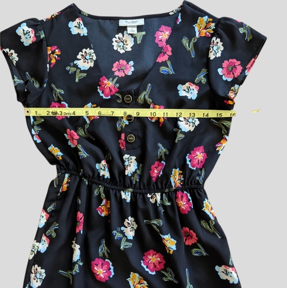 Tucker Floral Sleeveless Dress Size Small - Picture 6 of 6